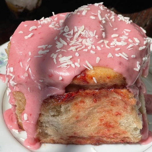 *Seasonal* Raspberry Cardamom Bun