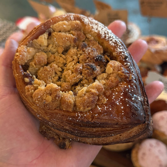 Apple Crumble Danish